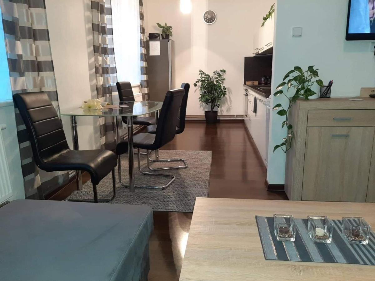 Apartman Pod Hradem Znojmo Exterior foto